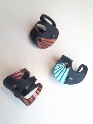 Bracelets 6